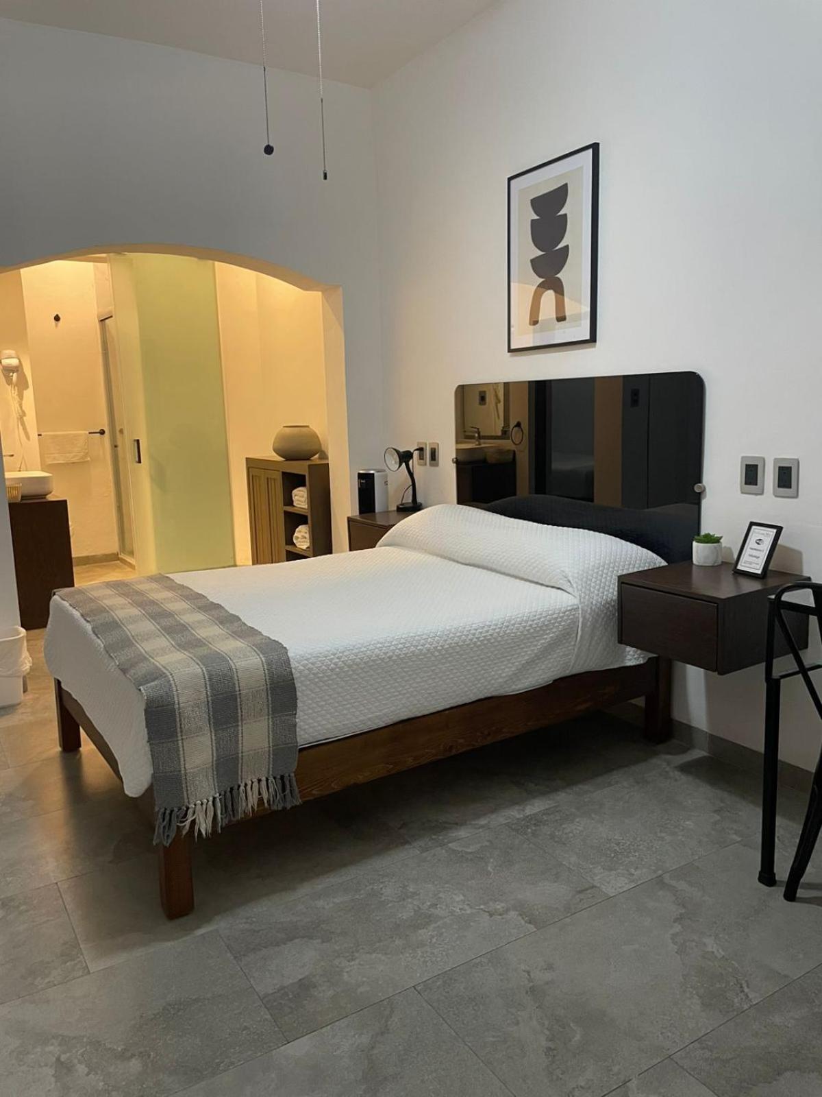La Casa Mia Leon Hotel Екстериор снимка
