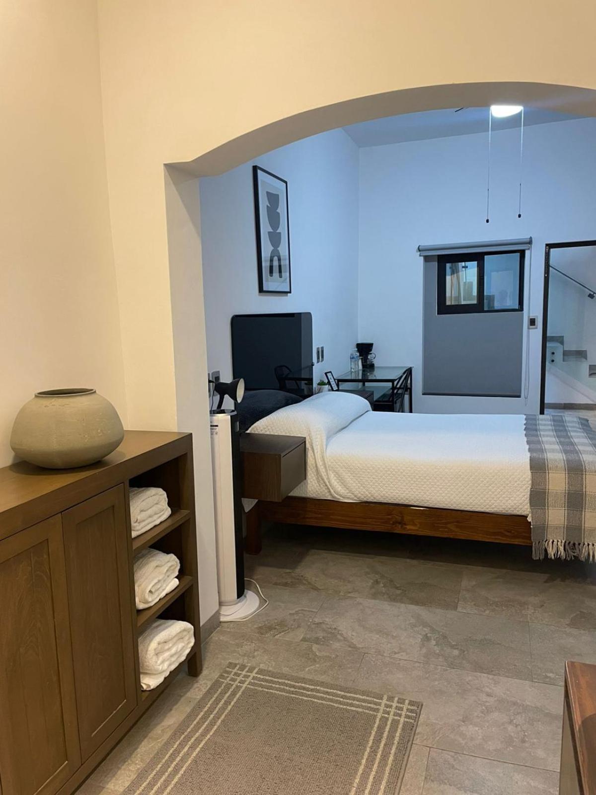 La Casa Mia Leon Hotel Екстериор снимка