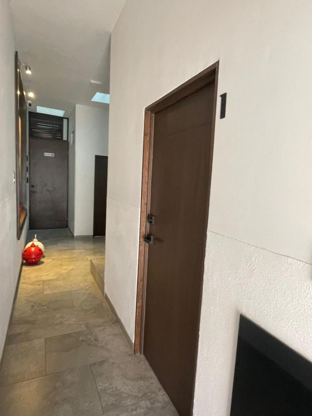La Casa Mia Leon Hotel Екстериор снимка