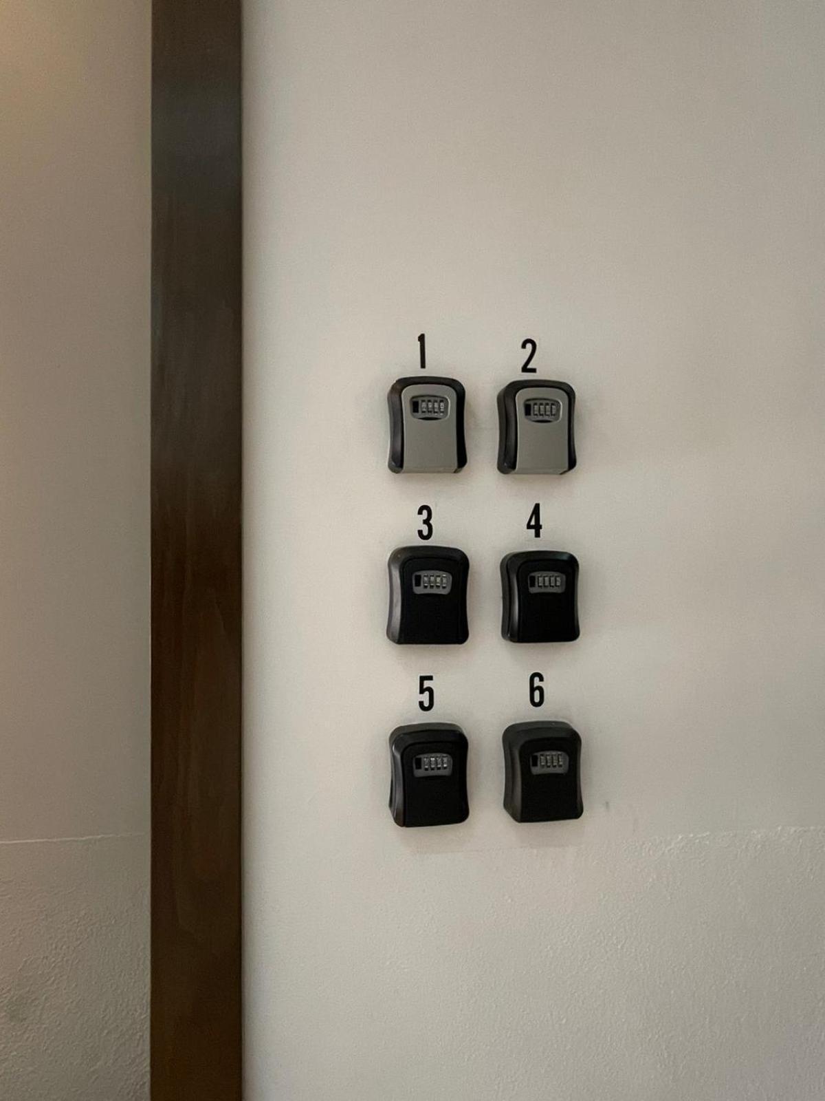 La Casa Mia Leon Hotel Екстериор снимка